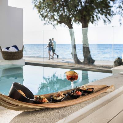 VilladiMare_Sea_Front_Jacuzzi_9