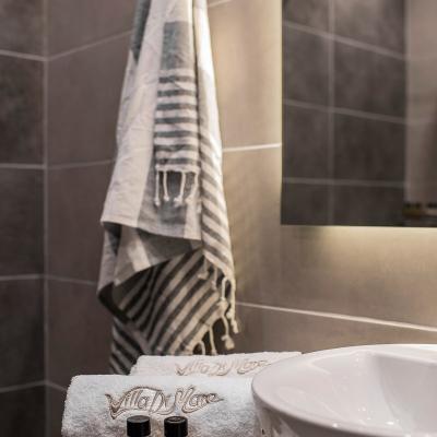 VilladiMare_Sea_Front_Pool_10