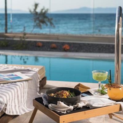 VilladiMare_Sea_Front_Pool_12